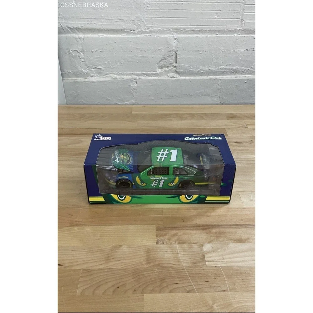 1:24 Stock Car Goodyear #1‎ gaterback